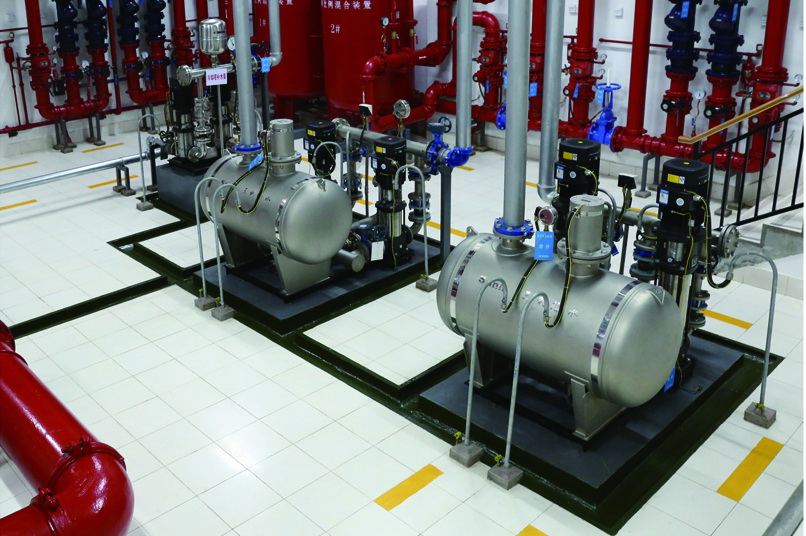 蕪湖時代金融中心消防泵房設備、管道安裝，泵房設備基礎、排水溝、支架細部做法